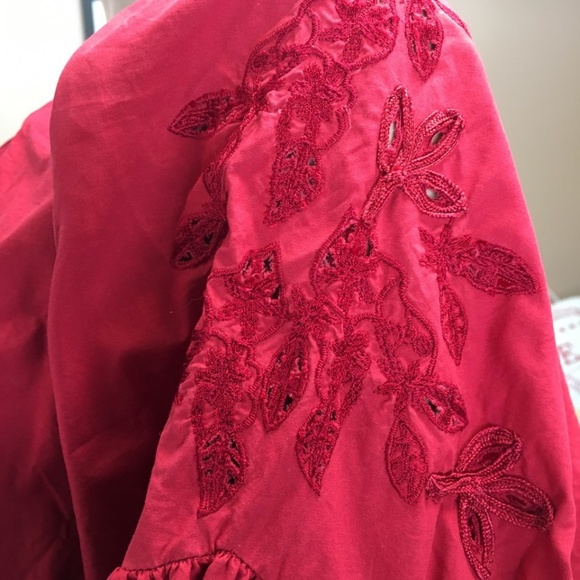 Free People Embroidered bat wing blouse - Picture 4 of 7